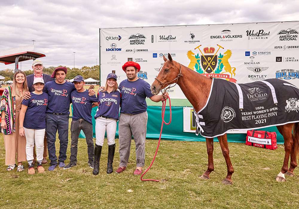 Best Playing Pony was awarded to London. Played by Mili Sanchez and owned by Rocking P. Pictured with Beatriz Siqueria De Cello representing the De Cello Equine Clinic, USPA Governor-at-Large Steven Armour, Francisco Varela, Alberto Pascal, Uma Villanueva and Chino Payan.