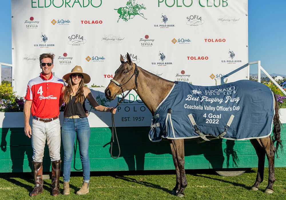 B-Flight Best Playing Pony Ula. Played and owned by Fransisco Guinazu, pictured with Erin Nagle. ©Kerri Kerley