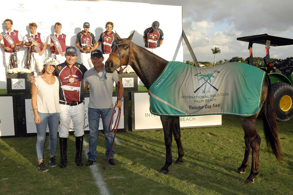 Best Playing Pony Coquito, owned and played by Gringo Colombres, pictured with Jose Mendoza and Maggie Lazzarino.