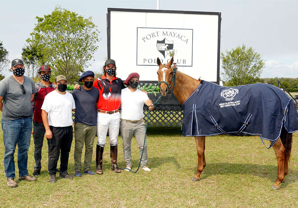 Best Playing Pony Open Phuket, played and owned by Santino Magrini. Pictured with Steve Orthwein, Claudio Insaurralde, Adonis Rosa, Chonte Escudero and Alejandro Diaz.