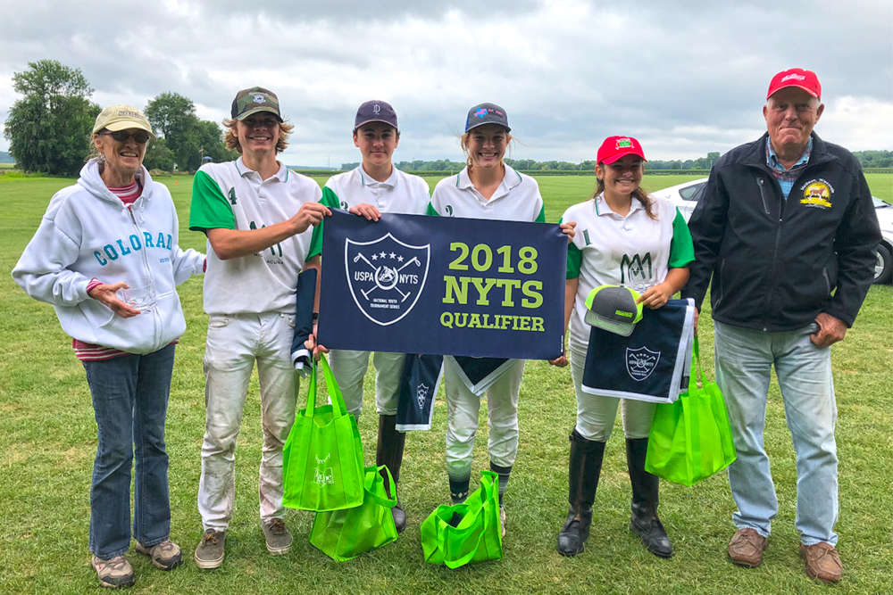 Blacberry Polo Club NYTS Qualifier champions Font Polo (L to R) Barb Alexander, James Boland, Maximo Font, Grace Mudra, Joscelin Gallegos, George Alexander. 