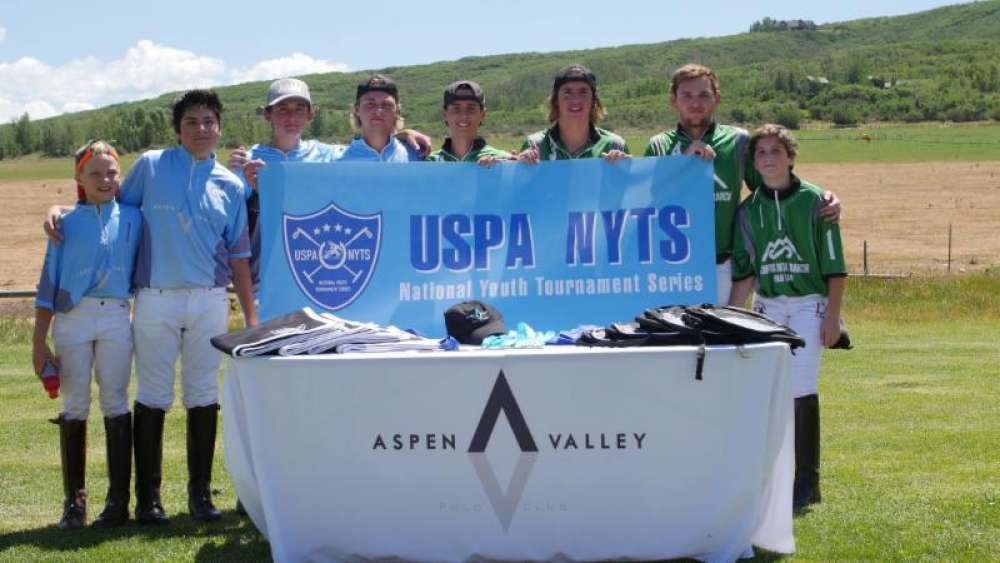 Eight talented players all smiles after the USPA NYTS qualifier. © ChukkerTV.