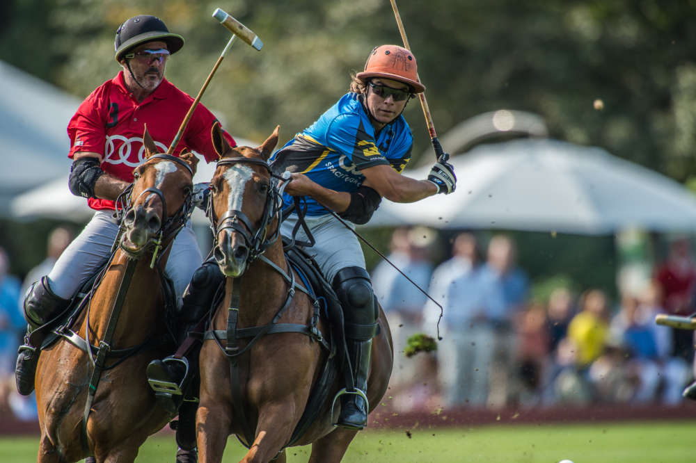 GSA's Toro Ruiz goes for the nearside, Audi's Mariano Aguerre riding hard to defend. 