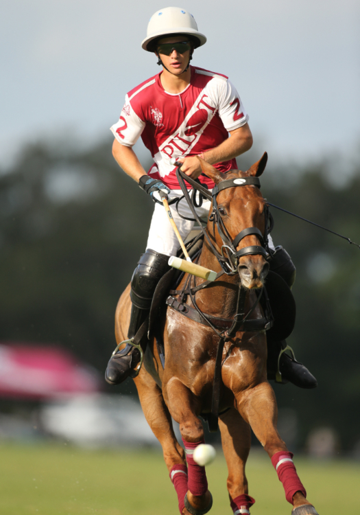 5-goaler Mackenzie Weisz brings his prior experience winning 2020 C.V. Whitney Cup® with Las Monjitas.
